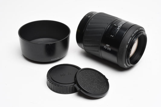 Minolta Maxxum AF Zoom 70-210mm f4.5-5.6 lens, hood, Nice, clean