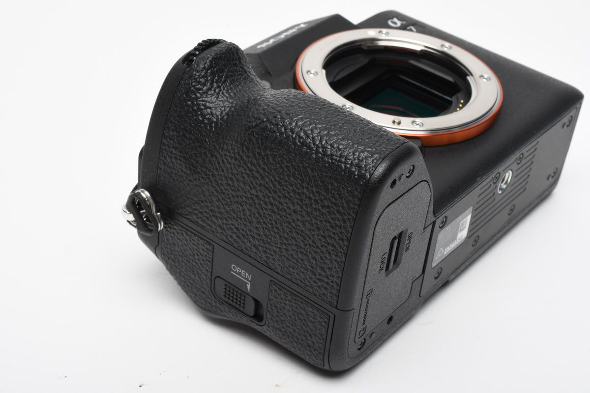 Sony A7 IV Mirrorless body, Batt+USB+strap ONLY 182 Acts!!