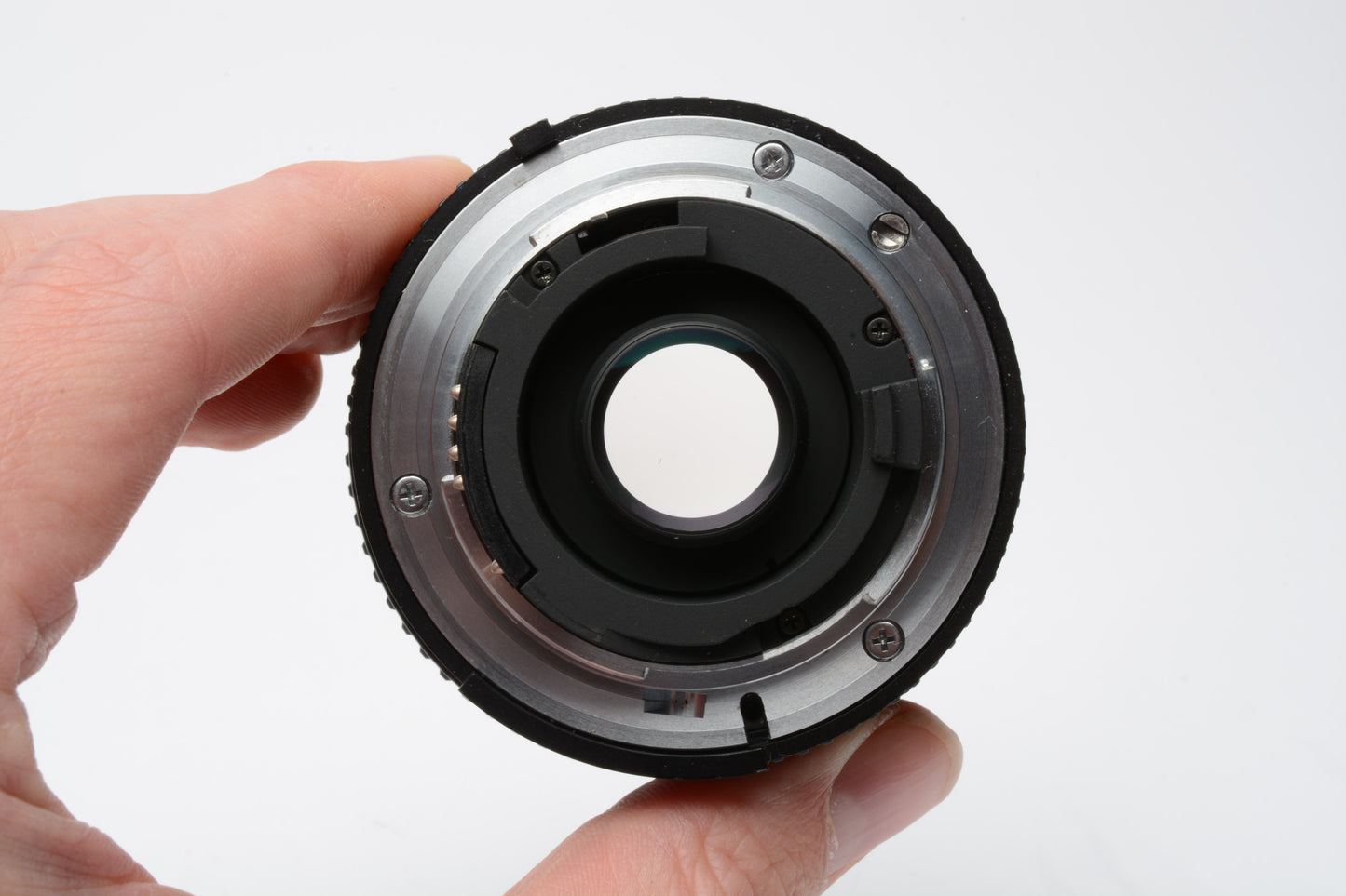 Nikon AF 20mm f2.8 Wide Lens For Nikon F Mount w/B+W UV filter, Mint-