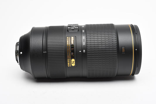 Nikon Nikkor AF-S 80-400mm f4.5-5.6G ED VR w/Case, Hood, Caps, Mint-