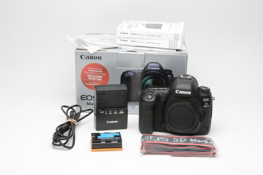 Canon EOS 5D Mark IV Body Only w/Batt, Charger, Strap, Only 2124 Acts!