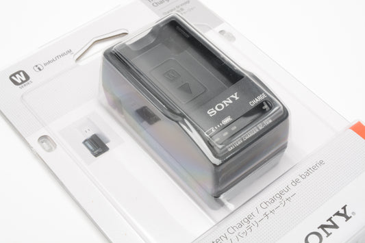 Sony BC-TRW W Series Battery Charger (Black)
