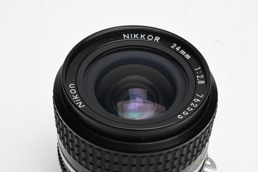 Nikon Ai-s Nikkor 24mm f2.8 MF Wide Angle Lens, Caps, Very sharp!