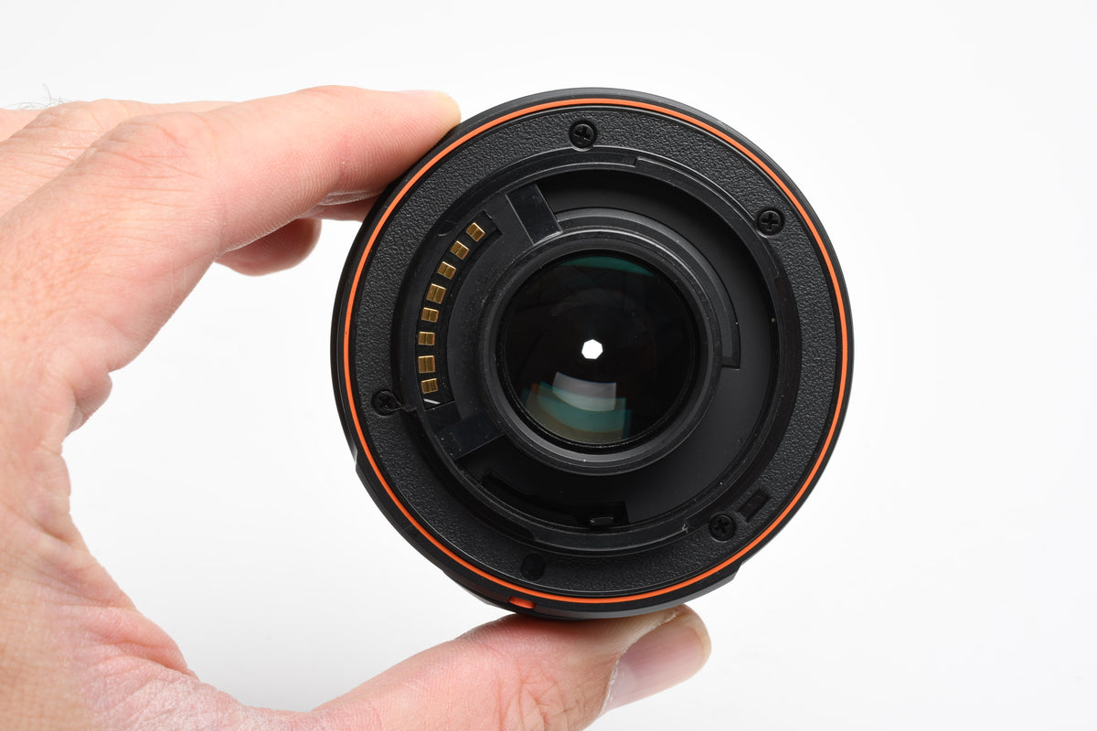 Sony AF 35mm f1.8 DT SAM lens, caps, Good! For A-Mount