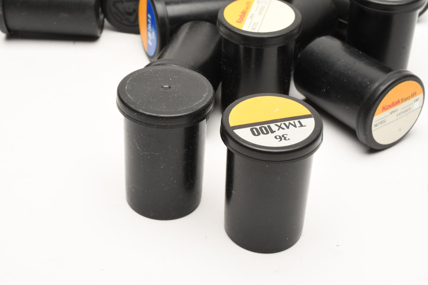 20X Plastic Black/Black lid Kodak 35mm plastic film canisters, Clean