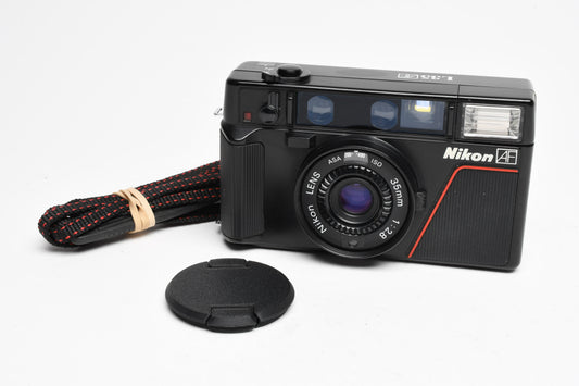 Nikon L35AF 35mm Point&Shoot camera w/35mm f2.8 lens, cap+strap, Great!