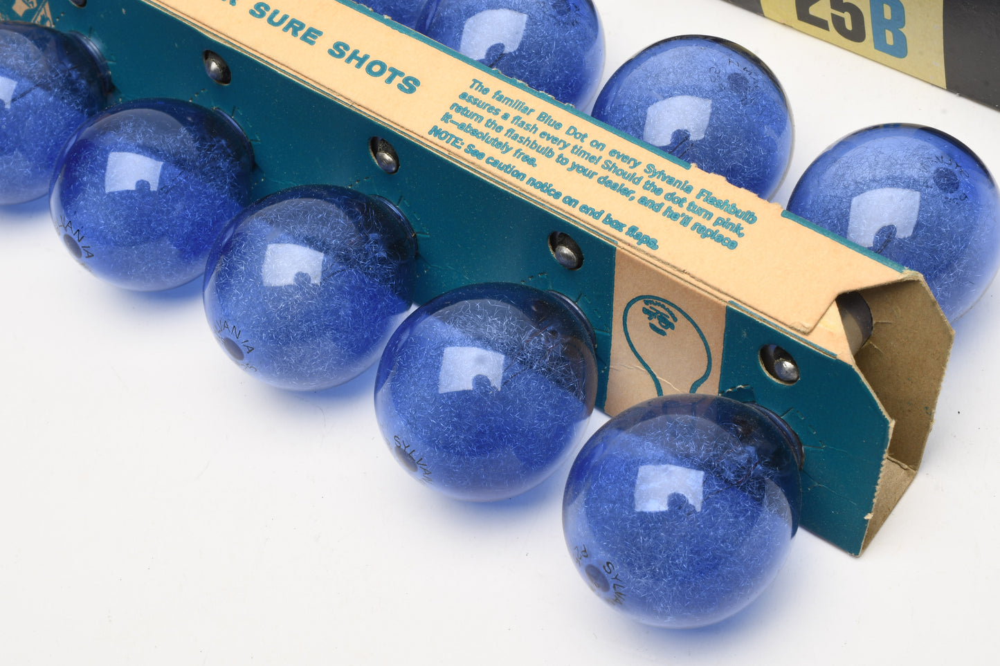 12X Sylvania 25B Blue Flashbulbs, NIB