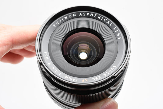 Fujifilm Super EBC XF 14mm F2.8 R Wide Angle Lens, caps, hood, Sharp!