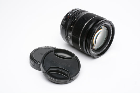 Fujifilm Super EBC XF 18-55mm f2.8-4 R LM OIS zoom lens w/caps