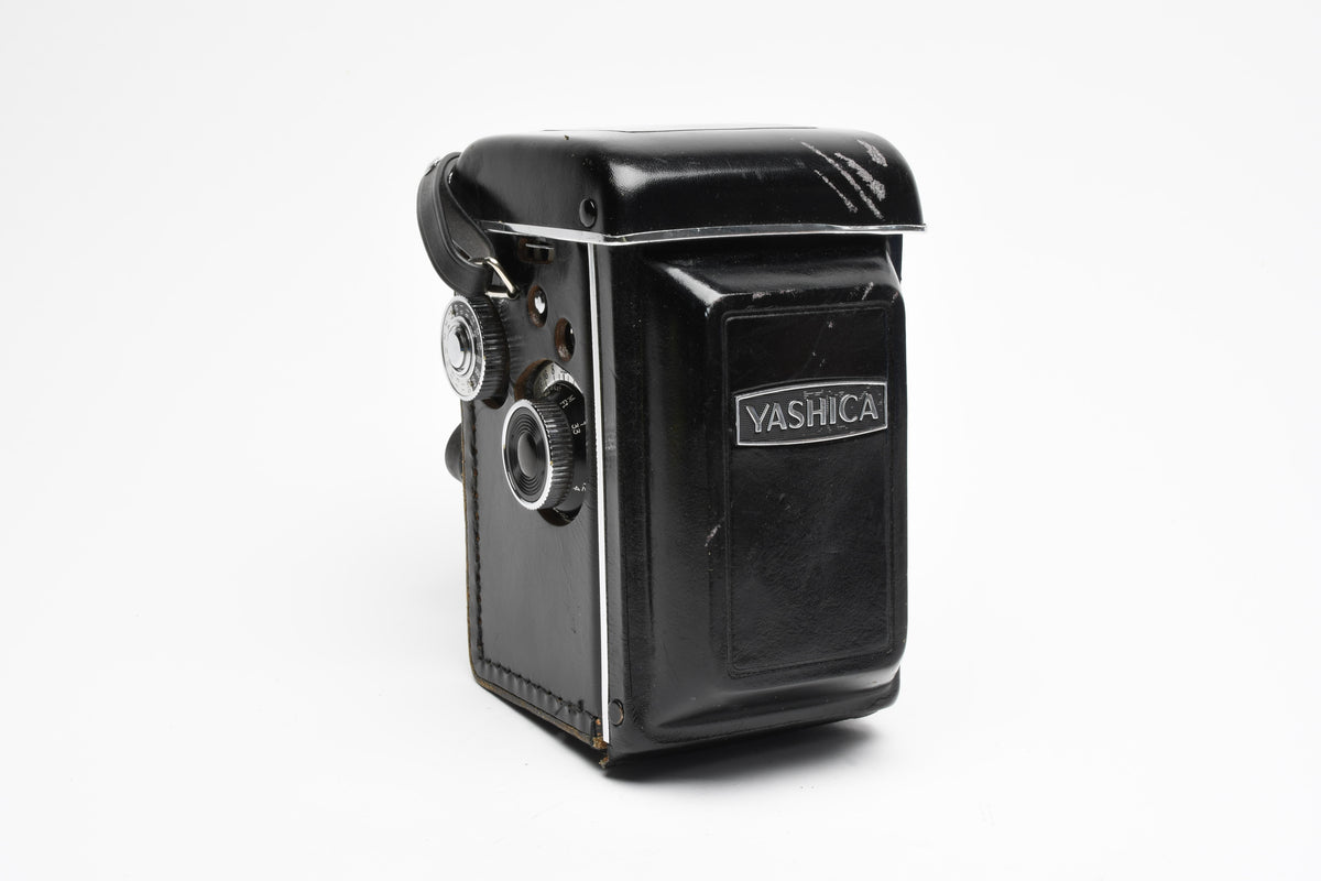 Yashica D TLR 120 Camera w/80mm f3.5, Great, CLA'd w/New Seals + Case