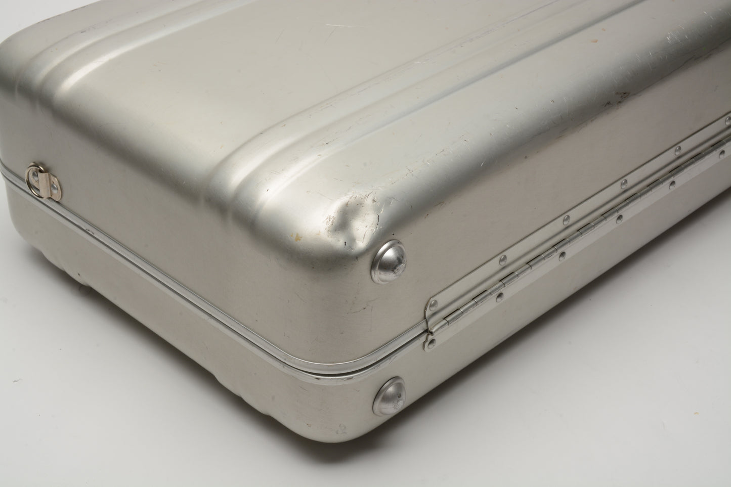 Zero Halliburton camera case ~21x13x6.5", No internal foam, Nice