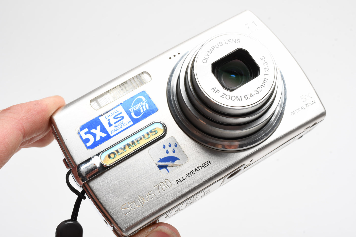 Olympus Stylus 780 7.1MP Digital Point&Shoot camera, All-Weather,+1GB XD
