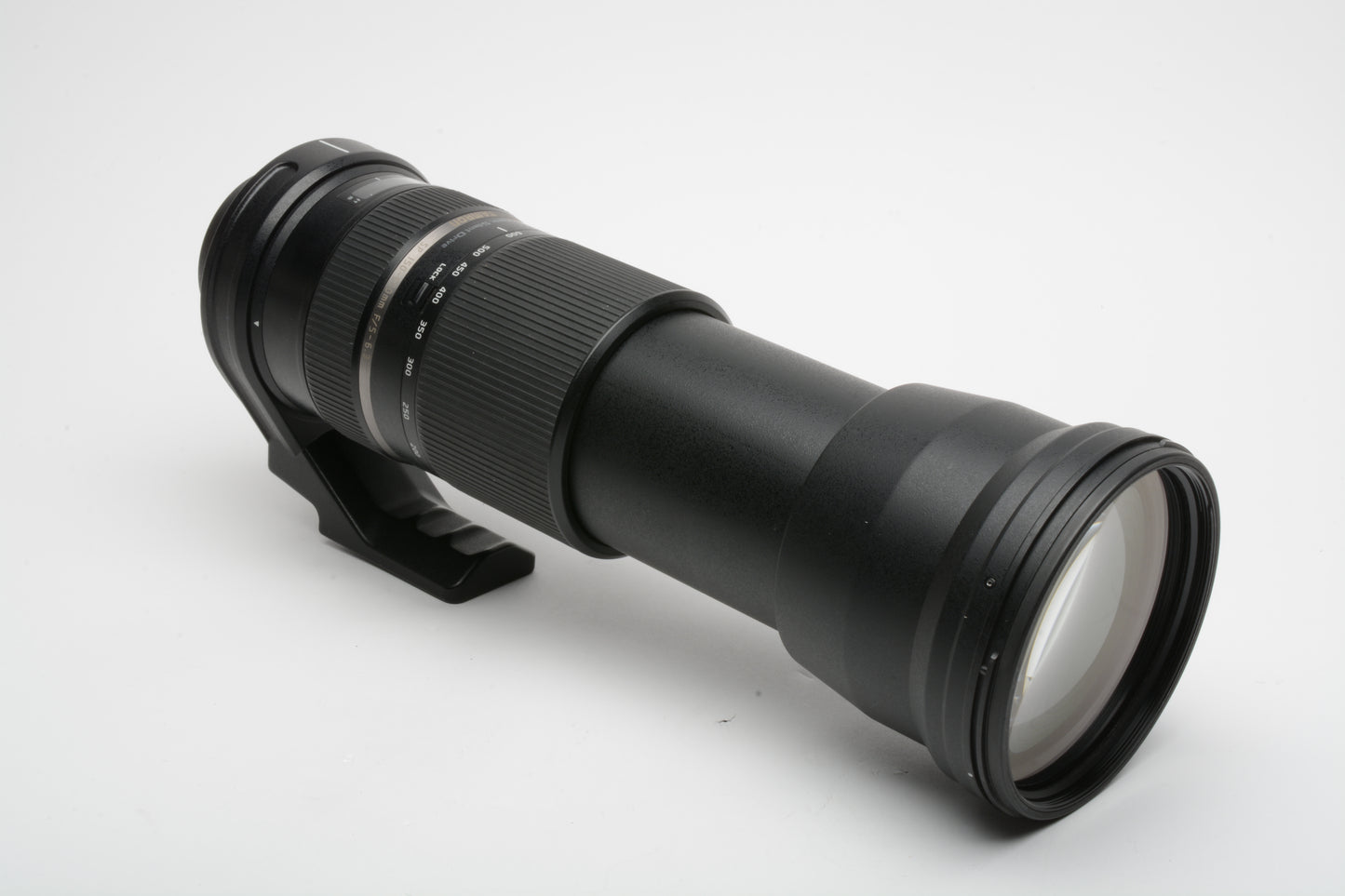 Tamron SP 150-600mm f/5-6.3 USD Di VC Zoom, Nikon F, w/Hood, Caps, Collar, Nice