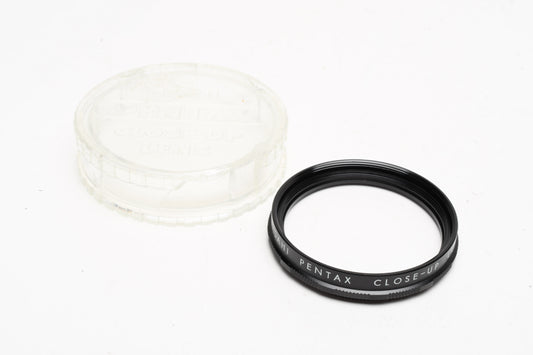 Pentax 49mm No.1 Close-up filter in jewel case, Very clean