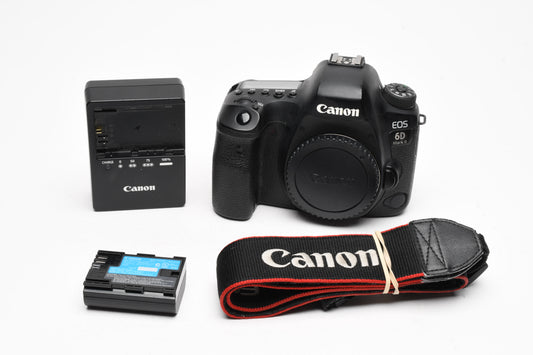 Canon EOS 6D Mark II 26.2MP DSLR body, batt, charger, 15K Acts, Great!