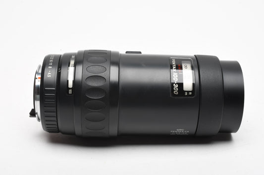 Pentax-FA 100-300mm SMC f4.5-5.6 Telephoto zoom lens, Mint- Boxed