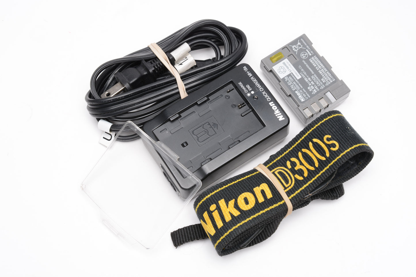 Nikon D300S DSLR Body, batt, charger, Only 9005 Acts!