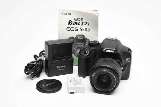 Canon EOS T2i DSLR w/18-55mm f3.5-5.6, w/batt, charger, 12K Acts, tested