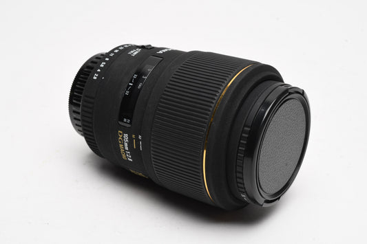 Sigma EX 105mm f2.8 DG Macro Pentax AF, Case+ 58mm UV, Mint-