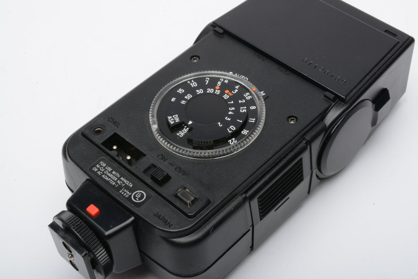 Minolta Auto 28 electronic flash, clean, tested, w/manual