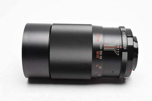 Vivitar 200mm f3.5 telephoto lens M42 mount, Mint-, nice glass, caps + case