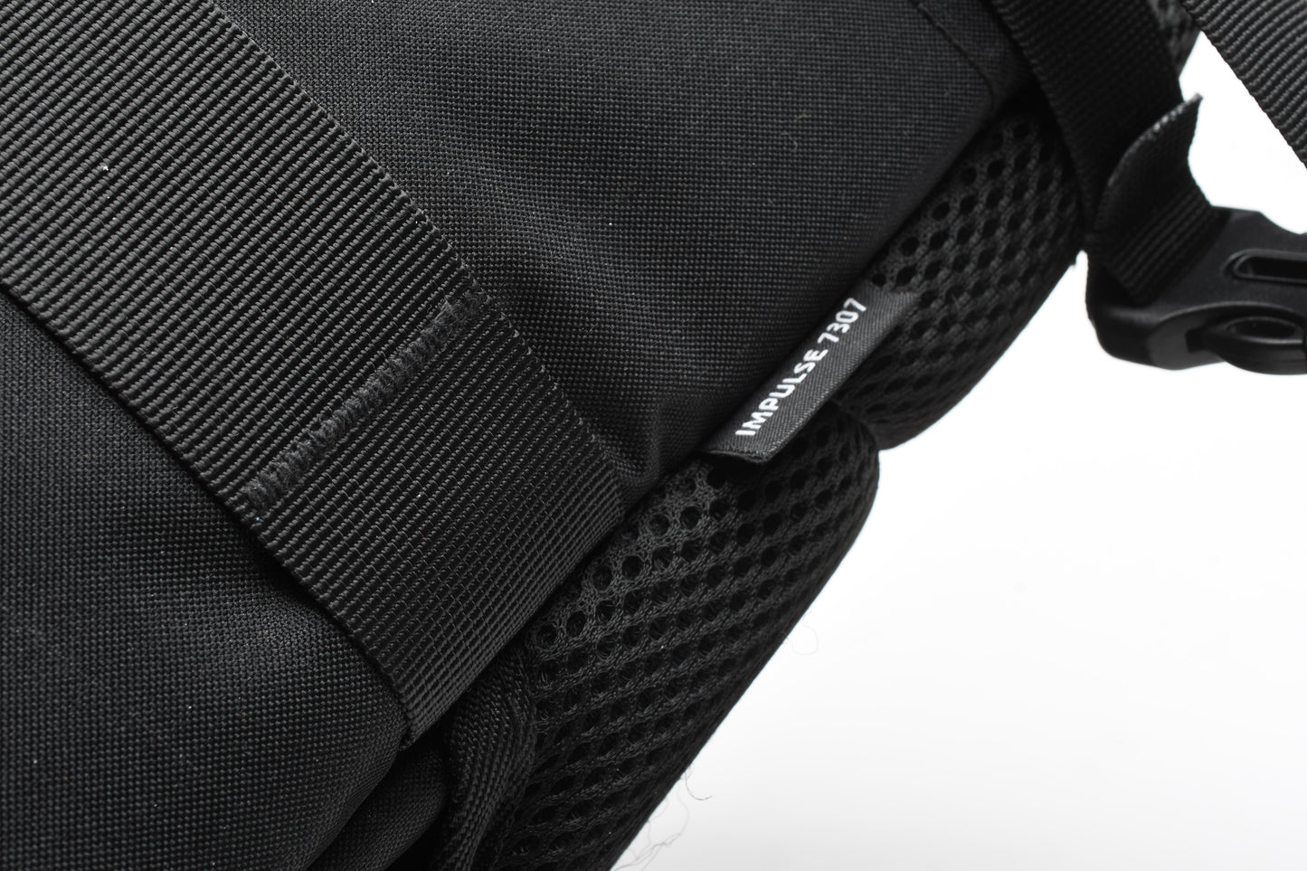 Promaster Impulse 7307 Sling camera bag, Very clean