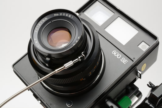 Polaroid 600SE Instant Camera w/Mamiya 127mm F4.7, New seals!