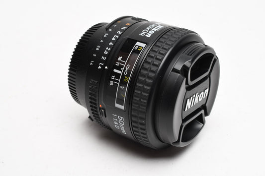 Nikon AF Nikkor 50mm f1.4D prime lens, very clean, nice prime lens w/Caps+Box