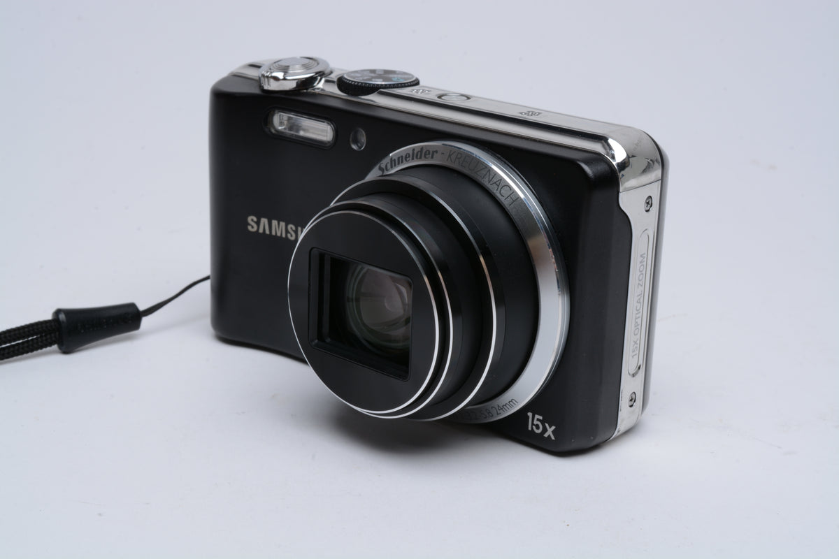 Samsung HZ30W 12MP 15x Zoom Digital Point&Shoot Camera + Bundle, *READ