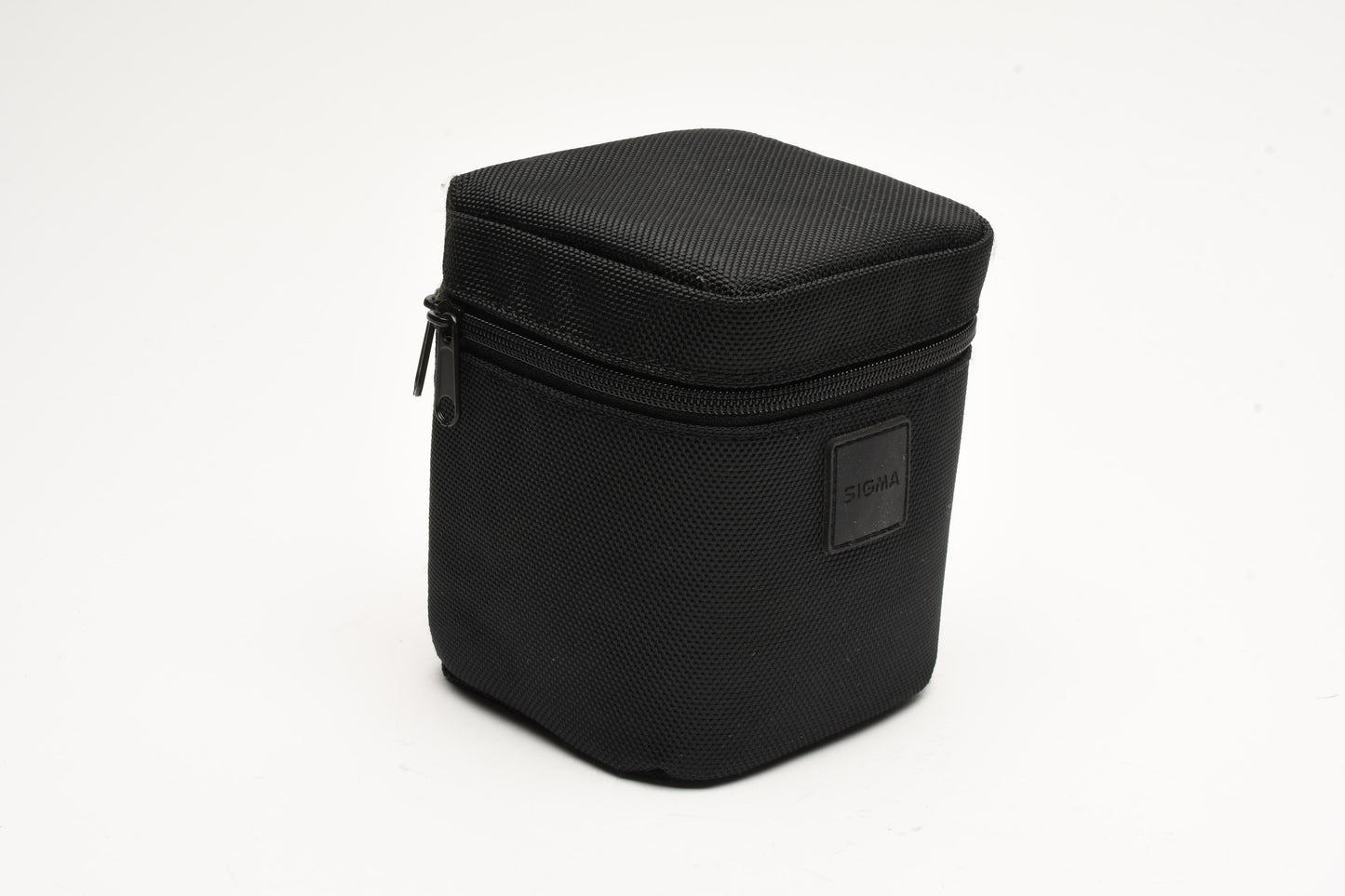 Sigma AF 10-20mm f3.5 DC HSM wide zoom lens Nikon Hood, caps, UV, case Mint-