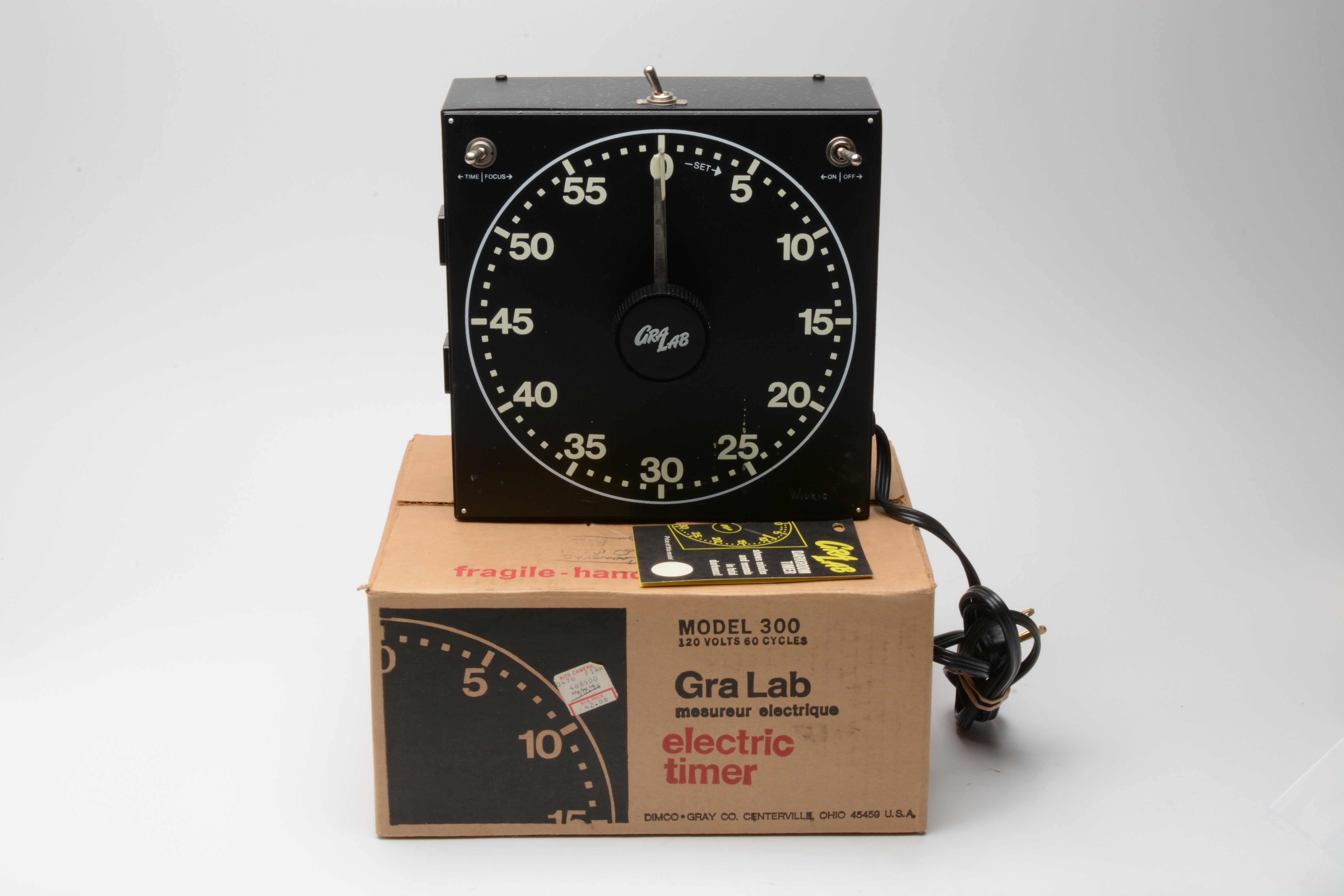 Gralab Model 300 Darkroom timer, tested, works great, good buzzer, box