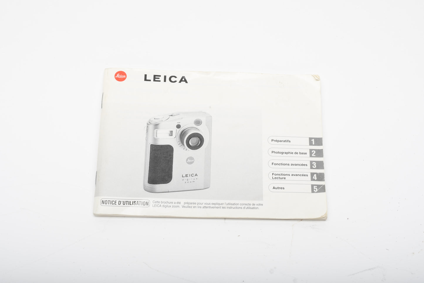 Leica Digilux Zoom 1.5MP Digital Camera w/batt, charger, 8MB card, manual, case+