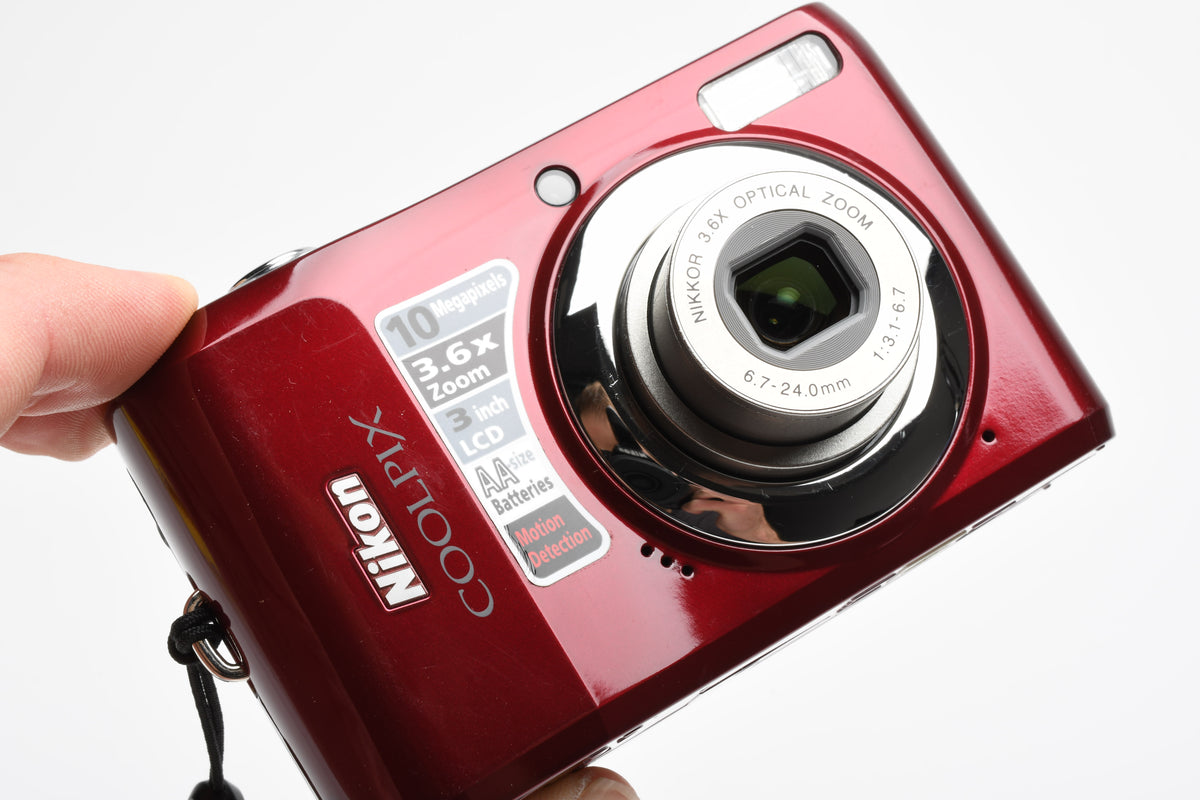 Nikon Coolpix L20 10MP Digital Point&Shoot Camera (Red), Tested, Very Nice!