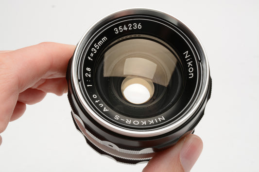 Nikon Nikkor-S 35mm f2.8 Non-Ai wide lens, in jewel case, Great!