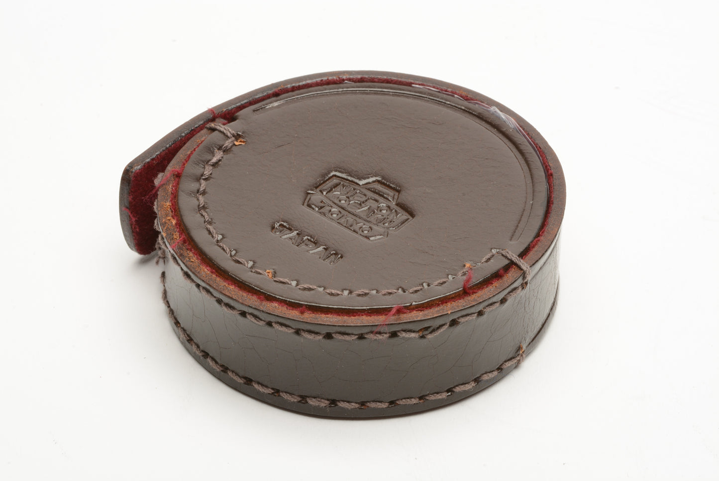Nikon No. 2 Close-up filter in leather case, very clean