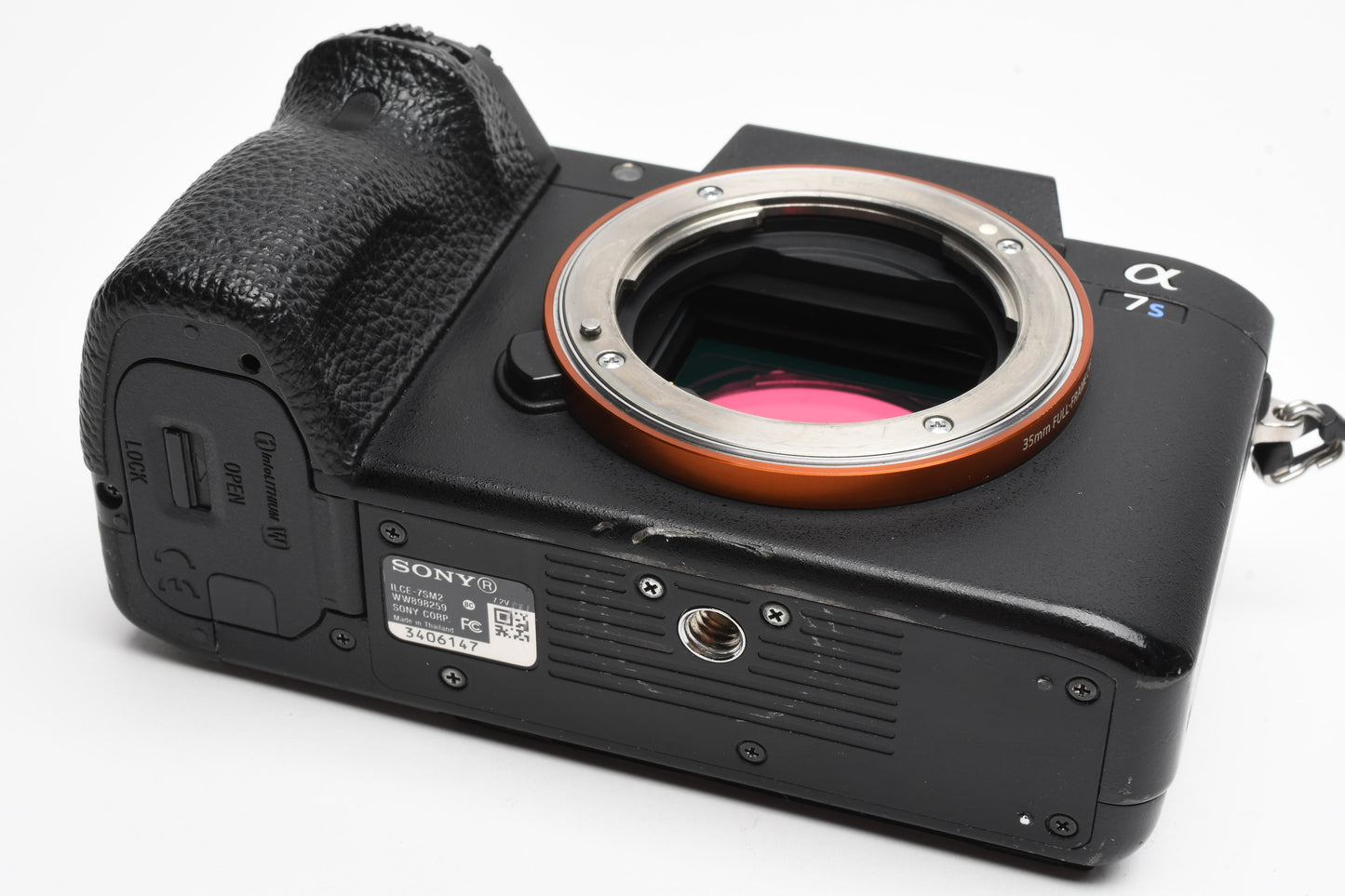 Sony A7 SII Mirrorless Body, batt, charger, 19K acts, ILCE-7SM2