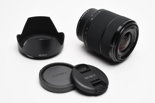 Sony FE 28-70mm f3.5-5.6 OSS zoom lens SEL2870, caps, hood, Mint-