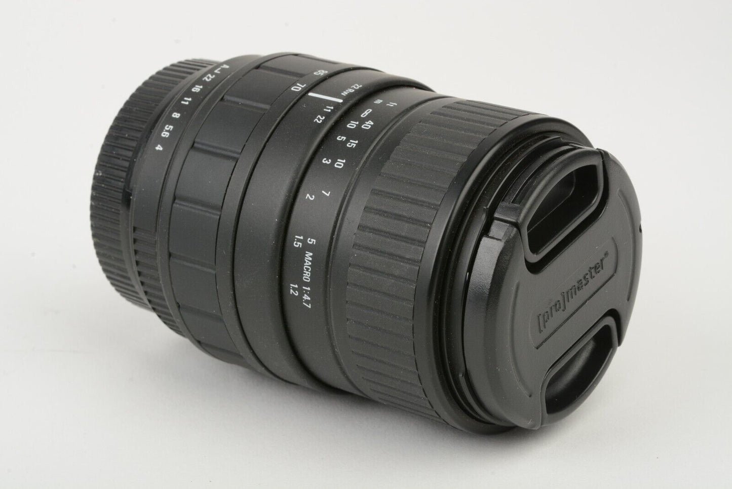 Sigma 70-210mm F4-5.6 UC II Zoom Lens for Sony A Mount / Maxxum, Caps