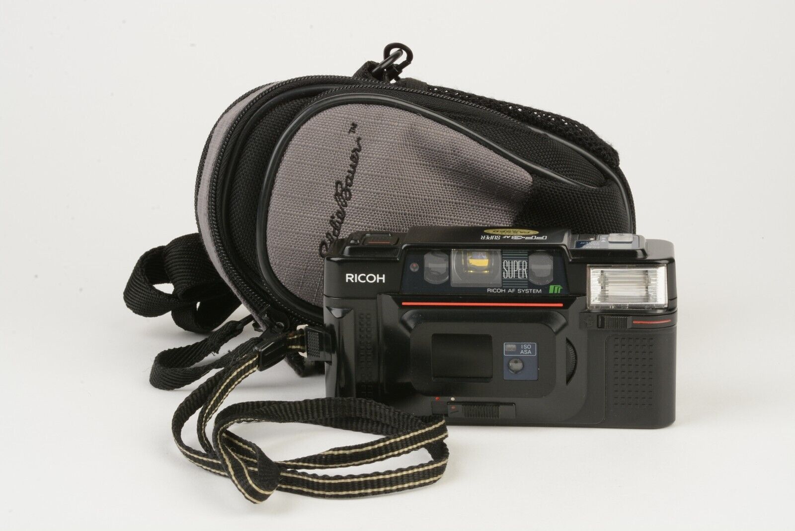 EXC++ RICOH FF-3D AF SUPER 35mm POINT & SHOOT w/PRIME 35mm F3.2 LENS  +CASE+STRAP