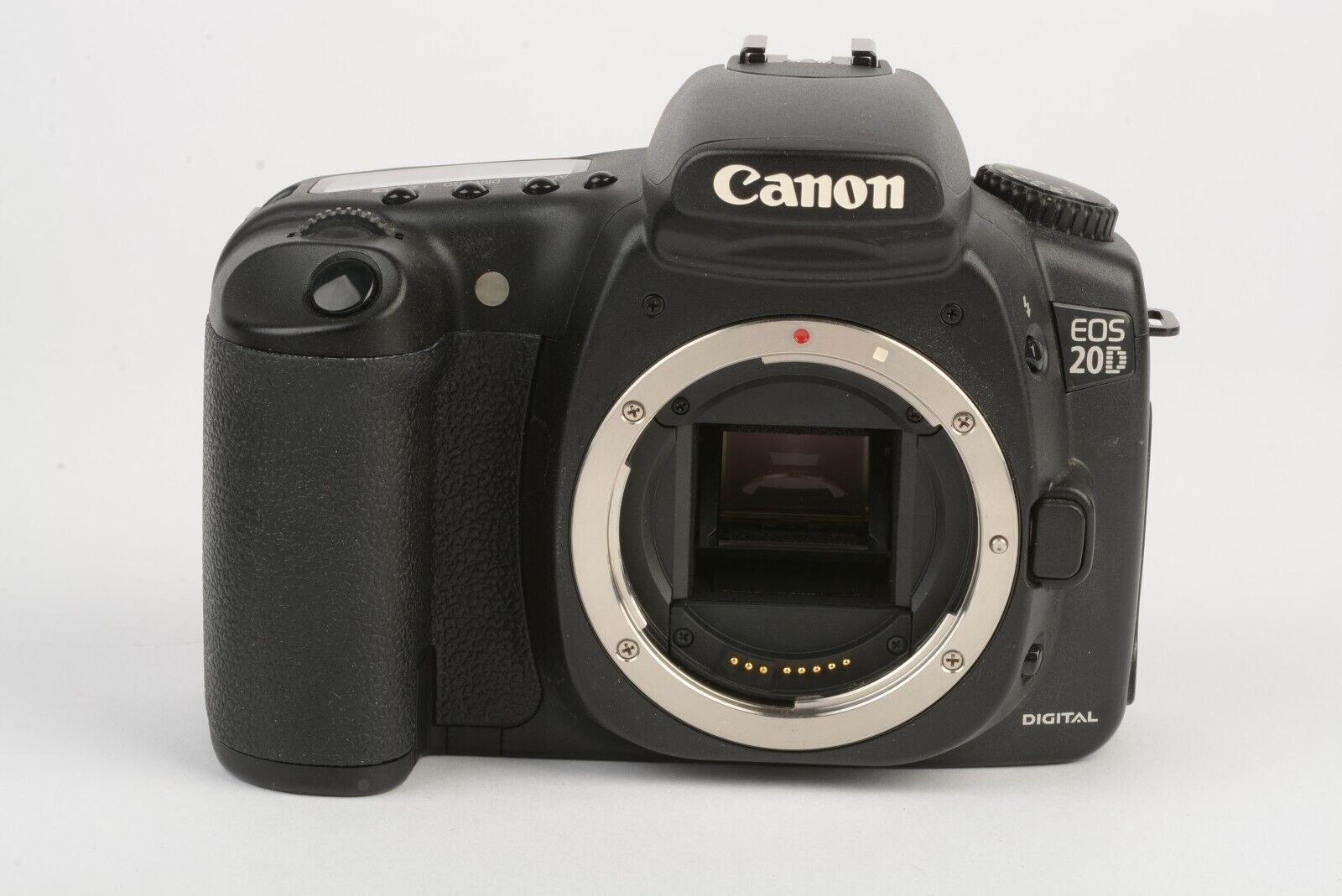 Canon EOS 20D DSLR Body 8.2MP, 2batts, Charger, Strap, Manual, CF