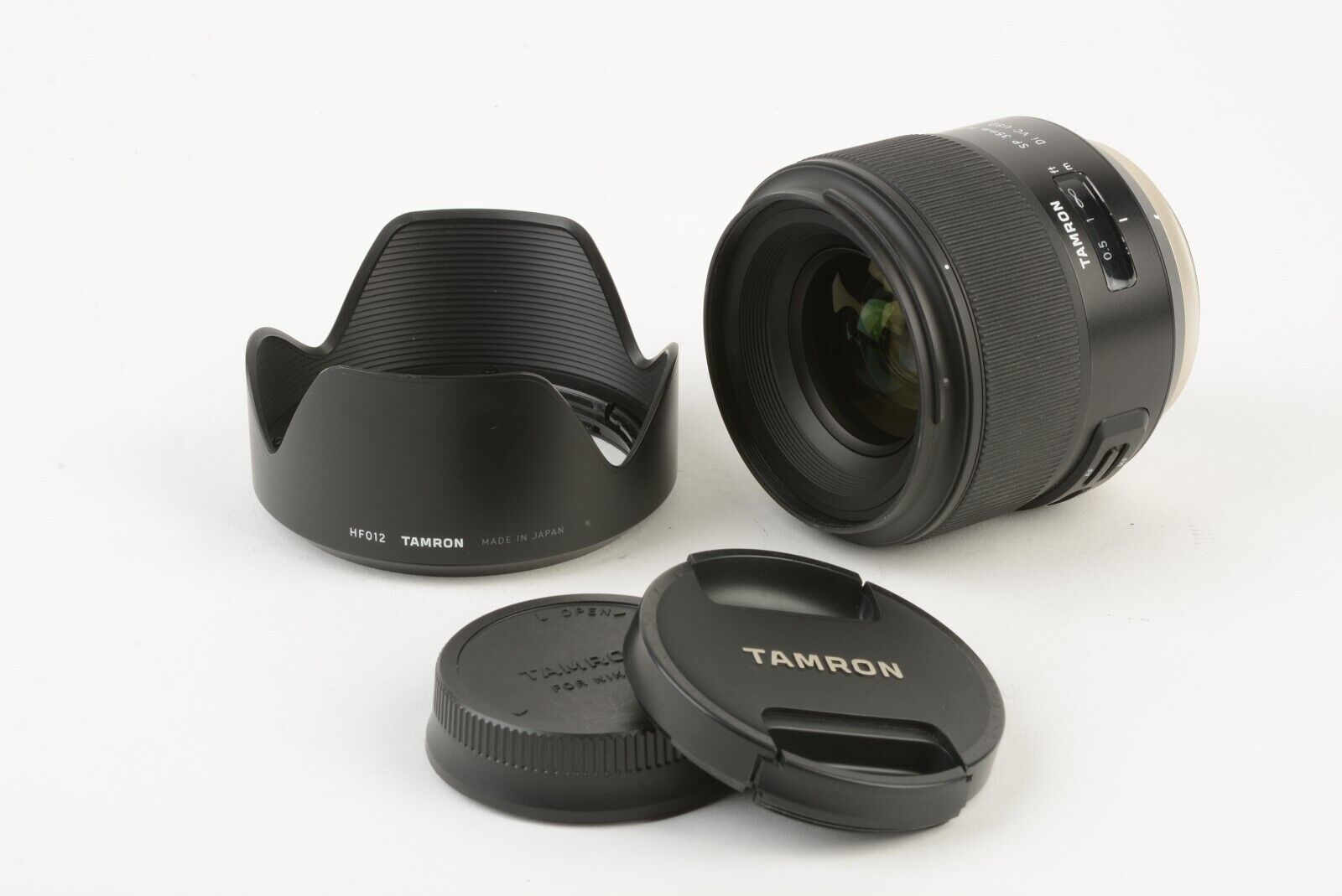 tamron sp 35mm f1.8 Di VC USD - レンズ(単焦点)