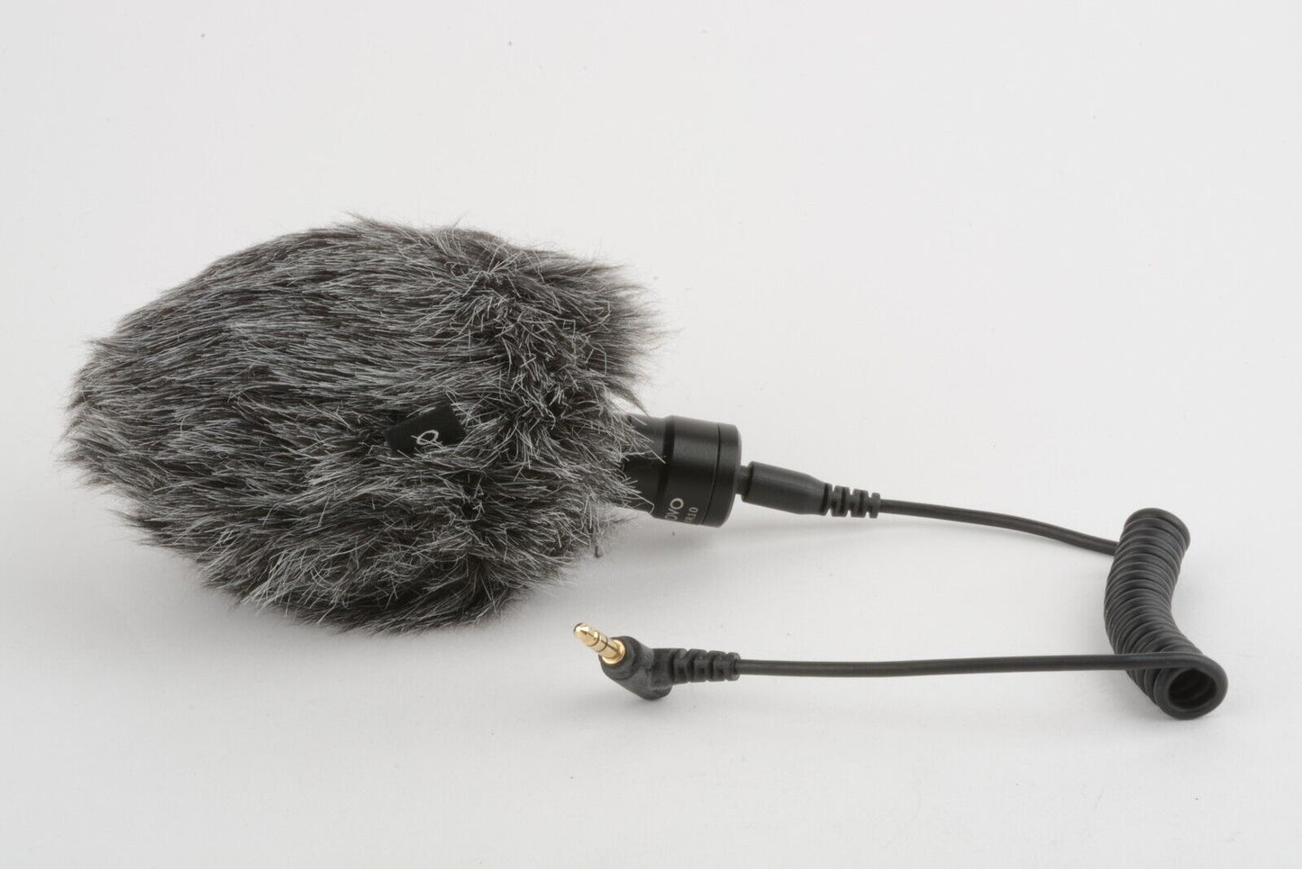 Movo VXR10 Universal Condenser Video Microphone w/ Deadcat - Barely Used