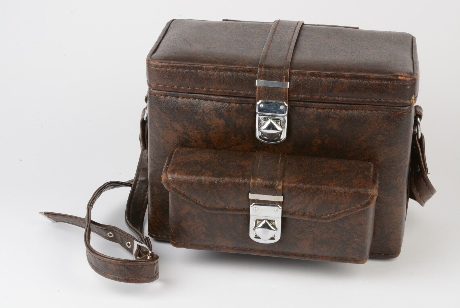 EXC VINTAGE FAUX LEATHER CAMERA CASE WITH