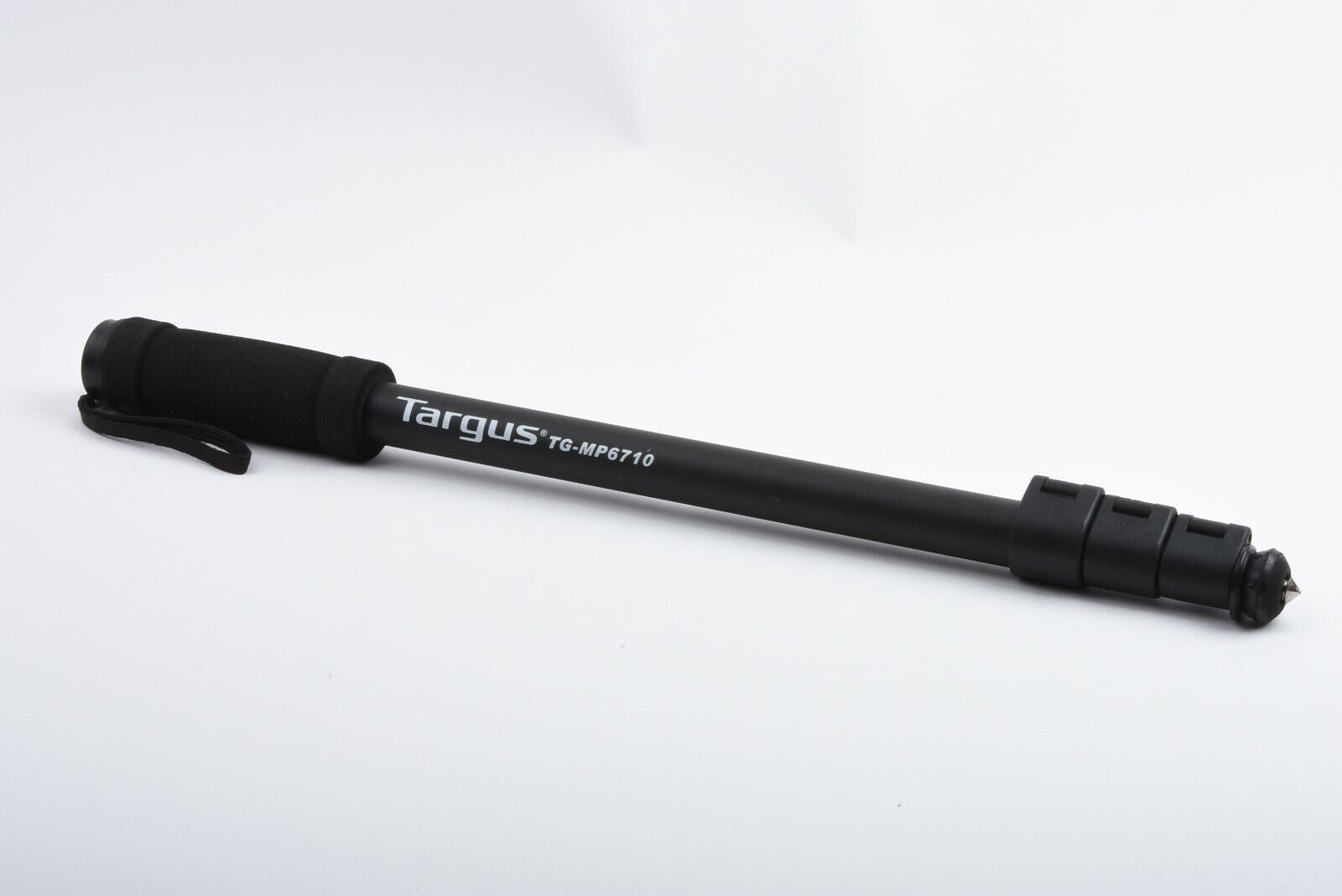 targus 67 inch monopod