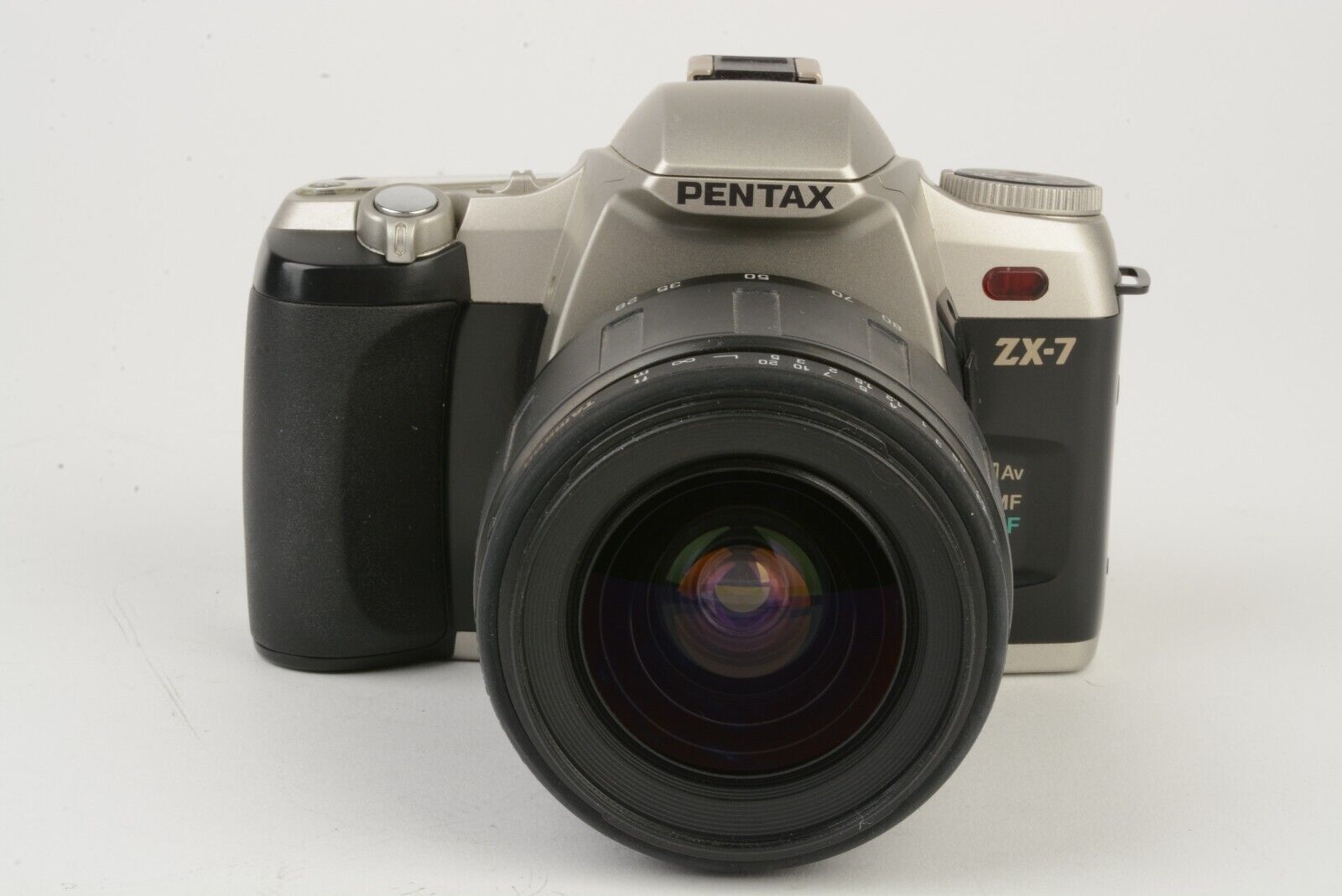 Pentax ZX-7 QD 35mm SLR w/Tamron AF 28-80mm f3.5-5.6, hood