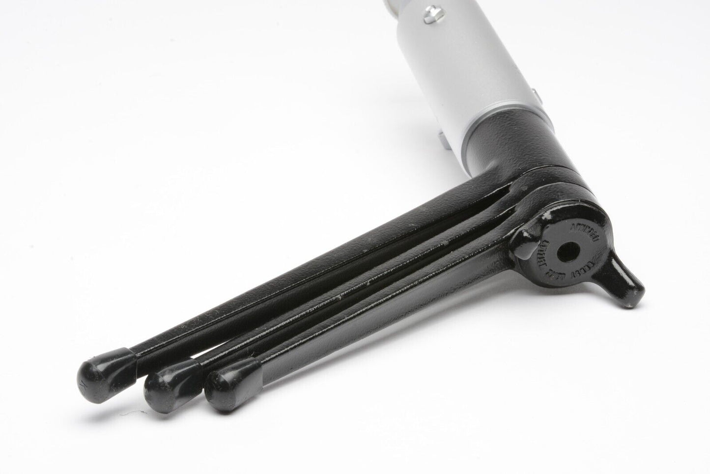 Leica Leitz 14100 Table Tripod and Ball Head Combo, Barely Used