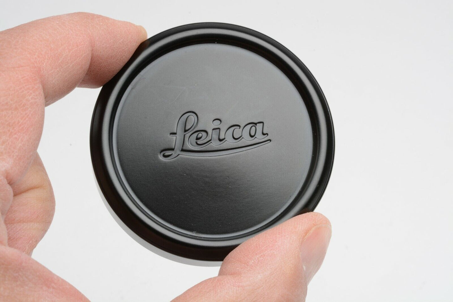 Leica 64mm Slip On Lens Cap W/Felt Edges (Burgundy)