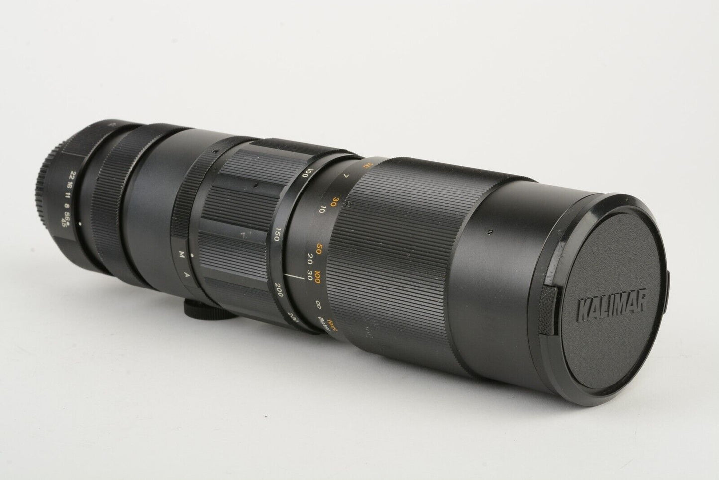 Yashica Yashinon Zoom 75-230mm F4.5 Telephoto M42 Mount, UV+Caps, Nice!