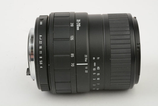 Sigma 70-210mm F4-5.6 UC II Zoom Lens for Sony A Mount / Maxxum, caps + UV