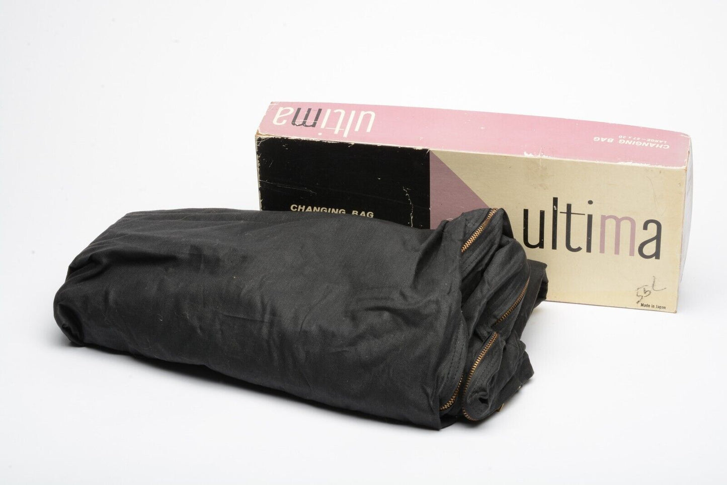 Ultima Darkroom Changing Bag 27x30" - Barely Used